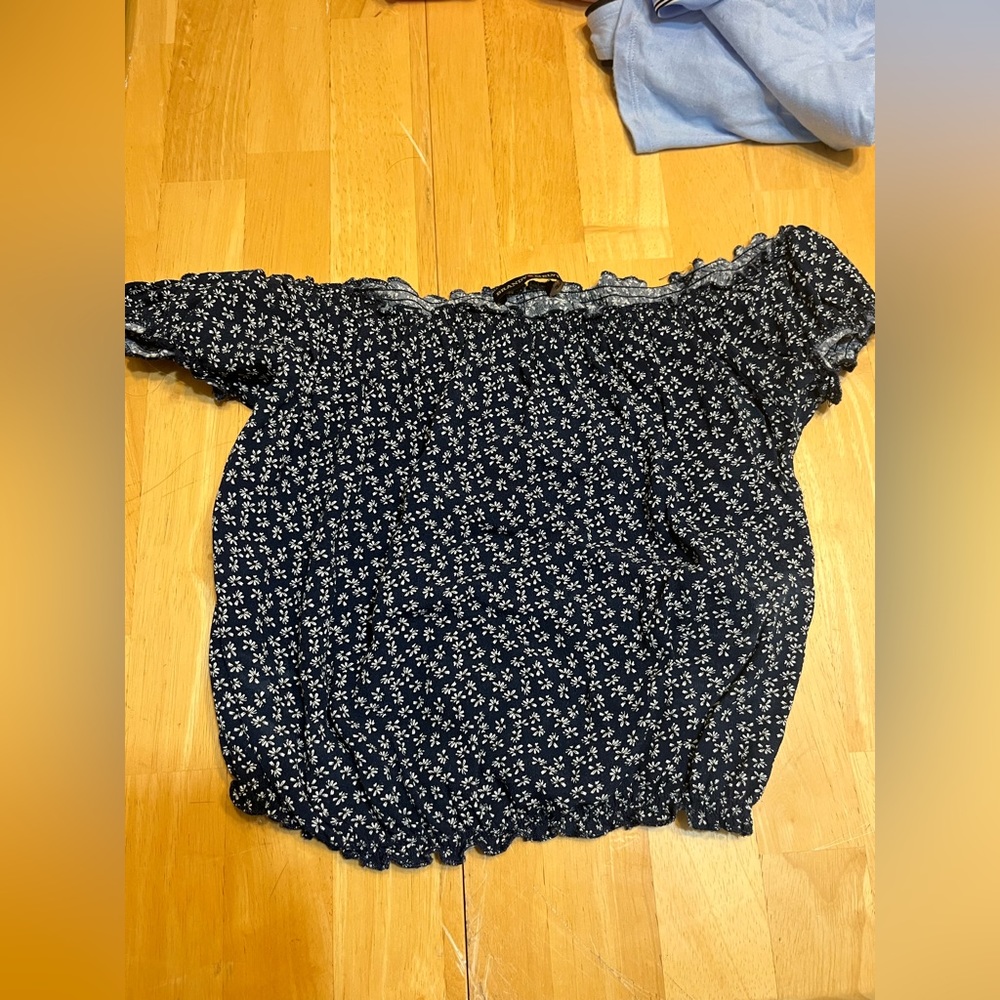 Women’s crop top